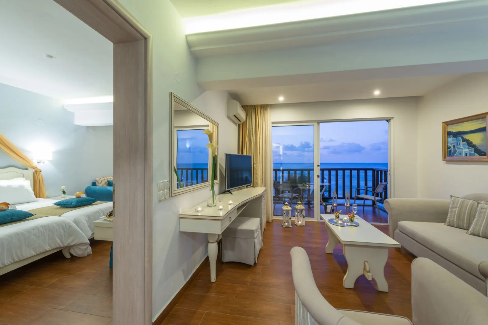 Premium Suite 2 Rooms Beach Front