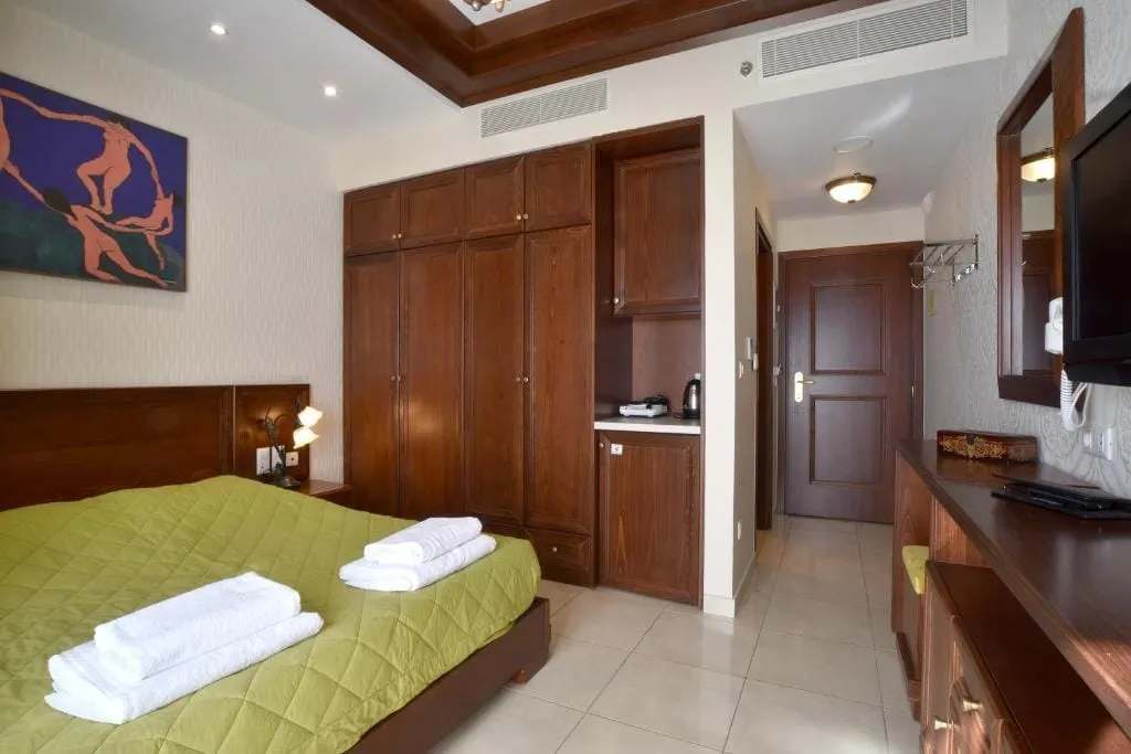 Double Room with Mountain View