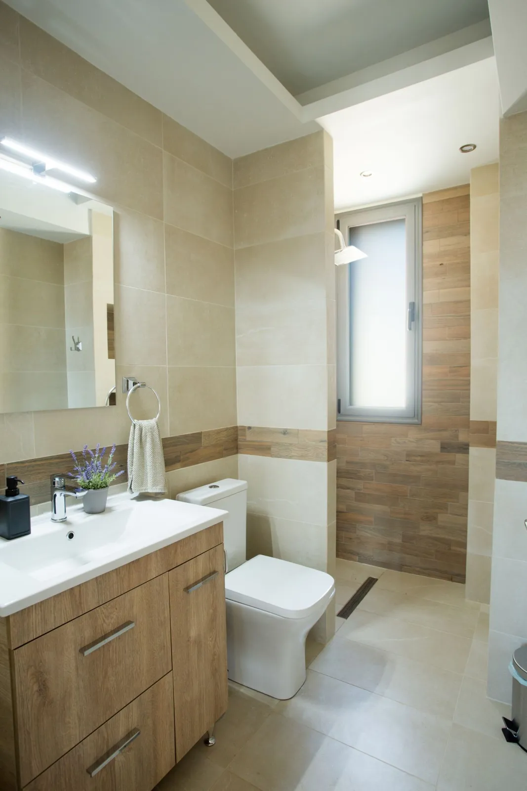 Superior SeaView Two-Bedroom Apartment