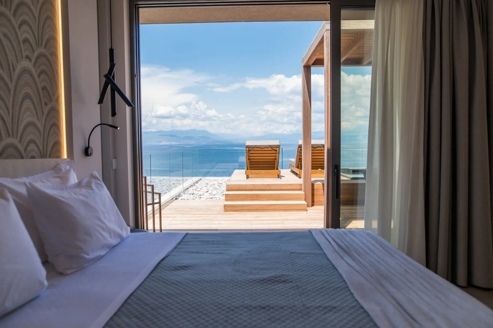 King Suite With Jacuzzi heated mini pool