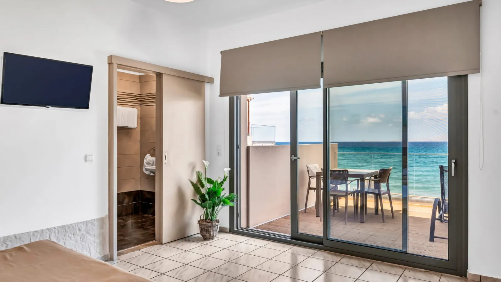 Superior Double Room Sea View with Balcony