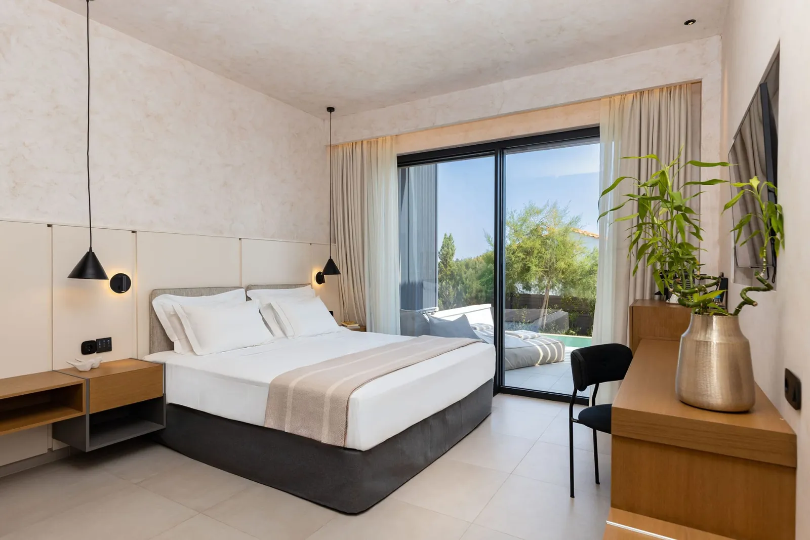 Deluxe Room with Private Pool