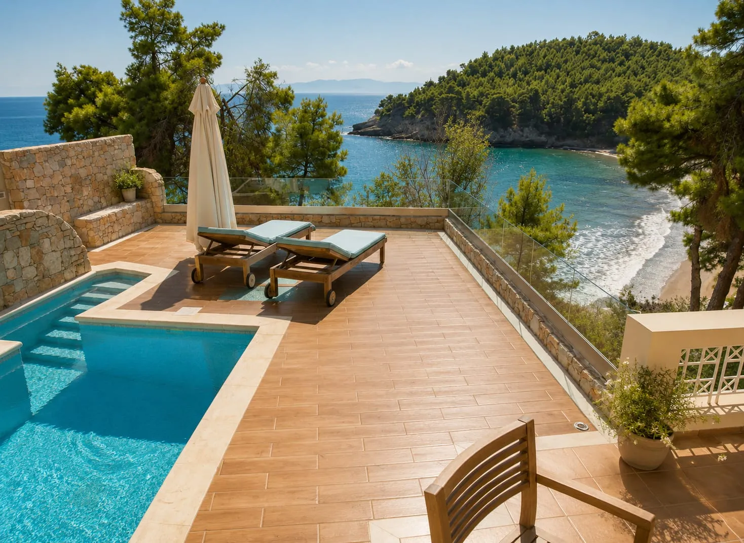 Suite Pool