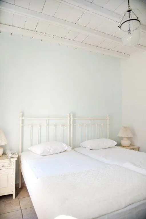 MOUNTAIN VIEW DBLE ROOM