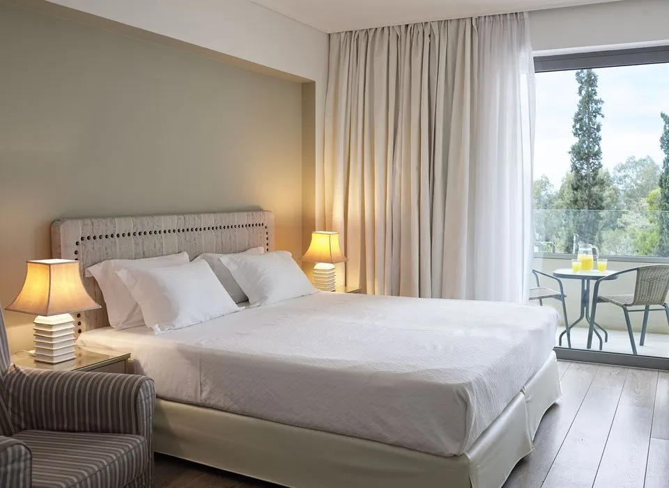 Two-Bedroom Suite Sea View