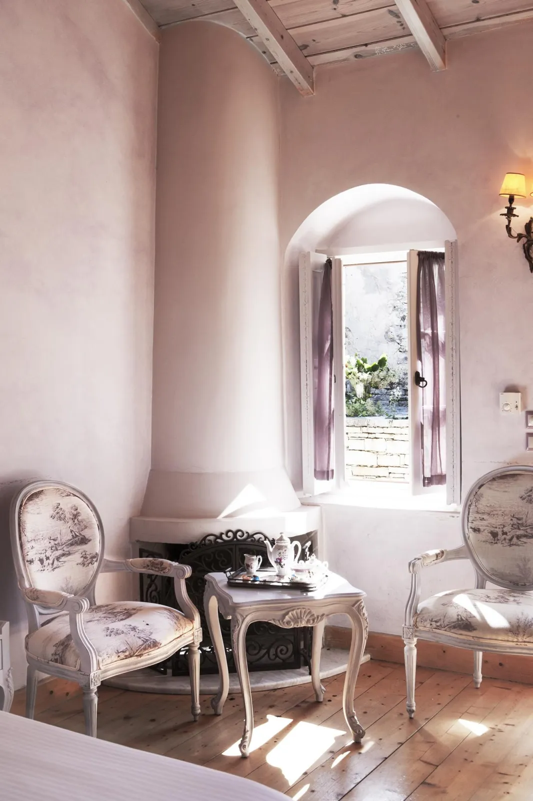 Superior Double Room with fireplace 25 sq.m