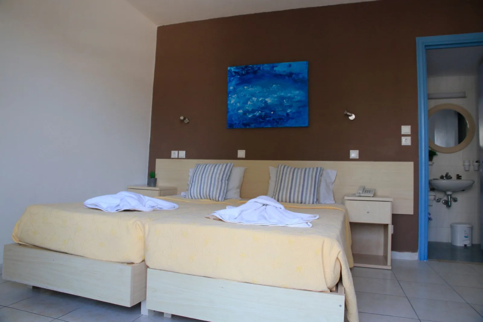 Triple Room