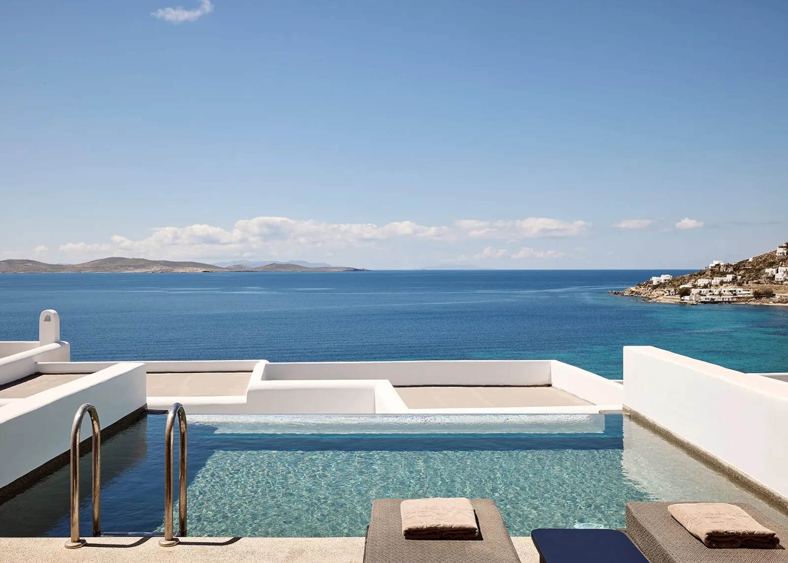 Superior Sea View Suite with Infinity Private Pool