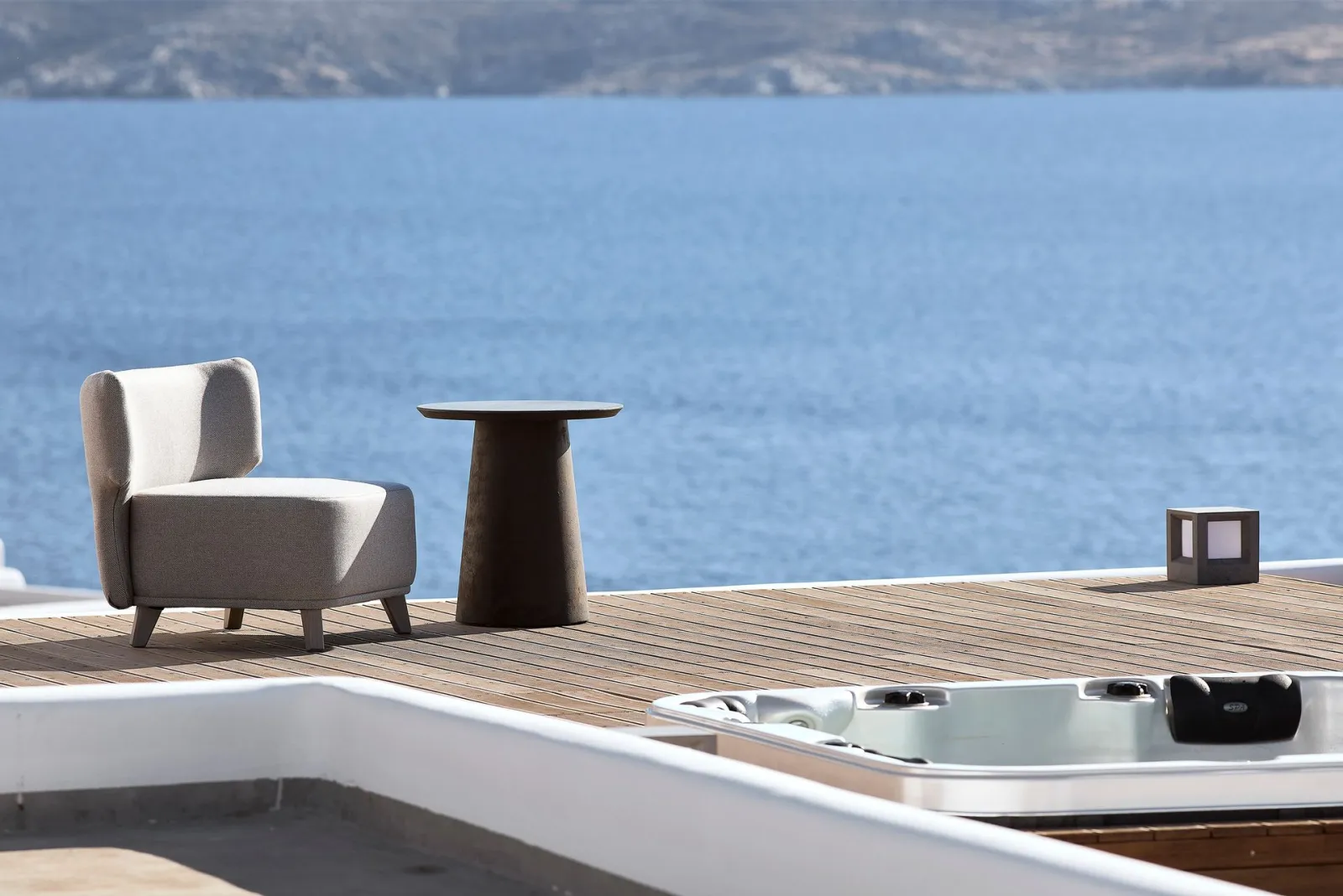 Sunset Deluxe Sea View Suite with Outdoor Heated Whirlpool