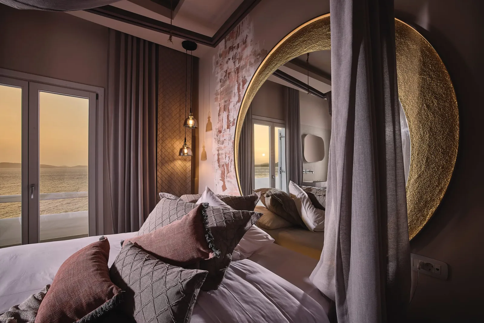 Triple sea view suite