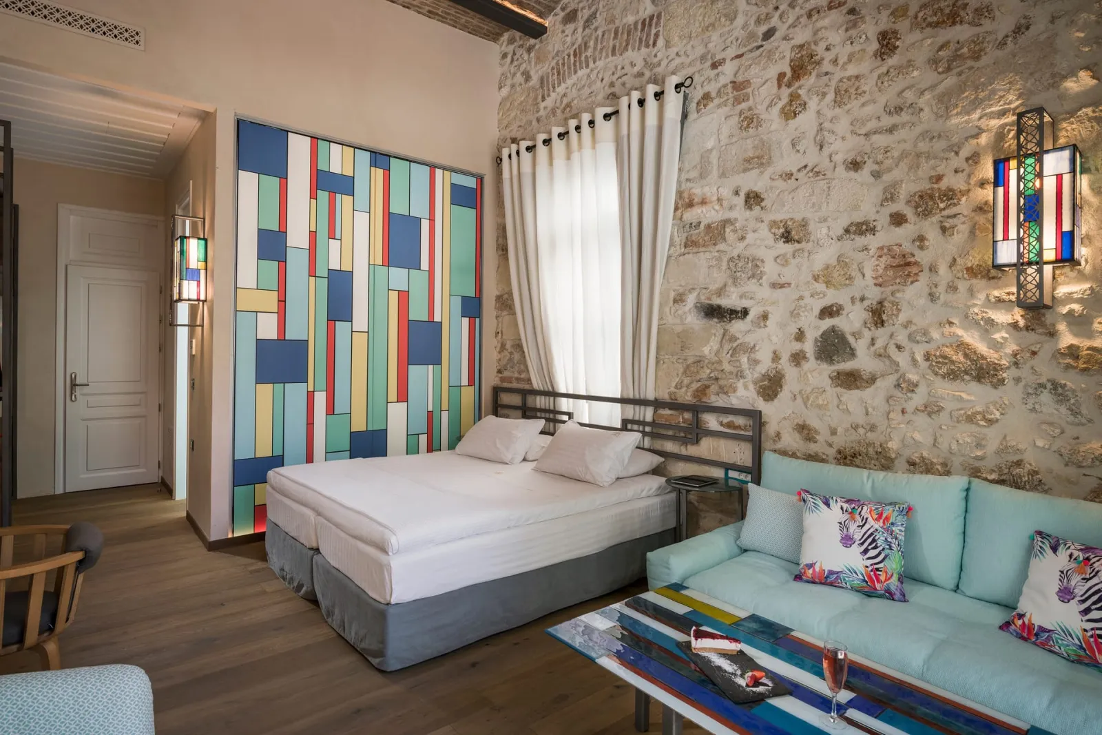 Junior Suite Old Town View