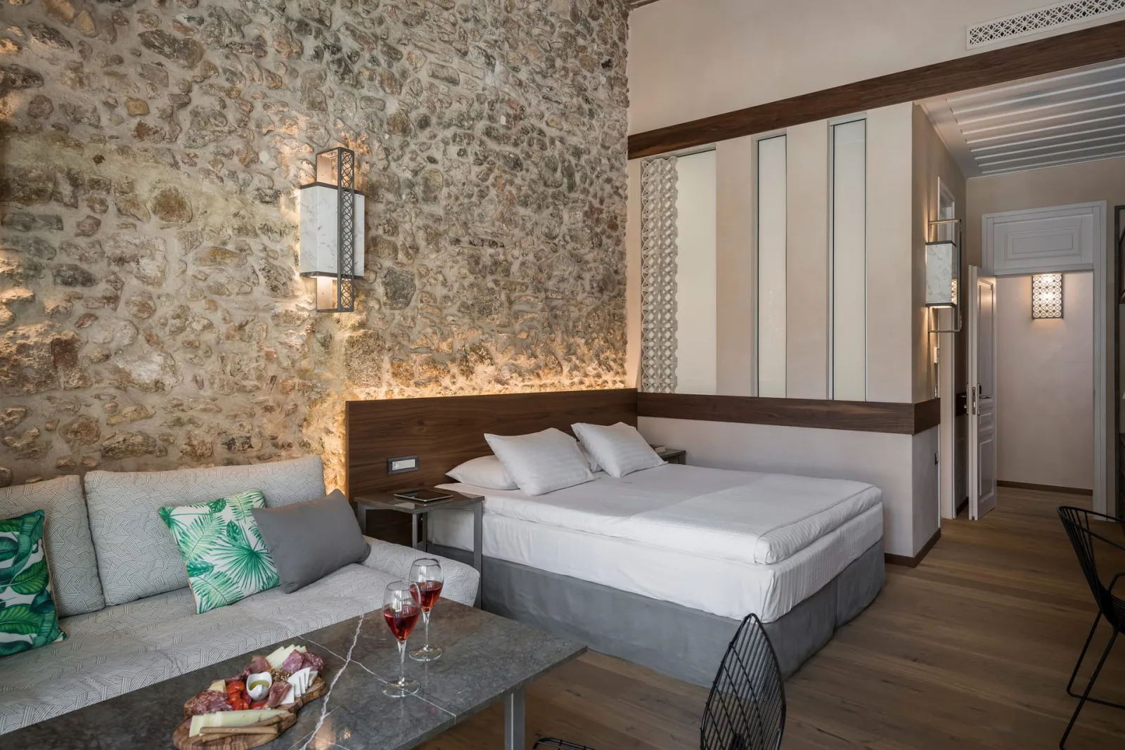 Junior Suite Old Town View