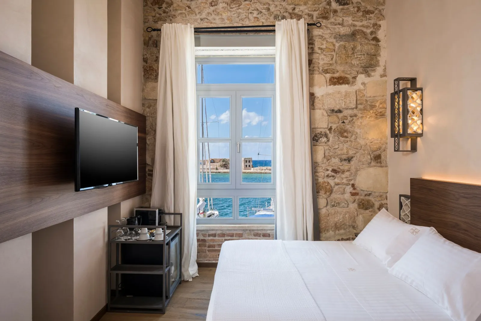 Classic Double Room with Sea View [Brick]