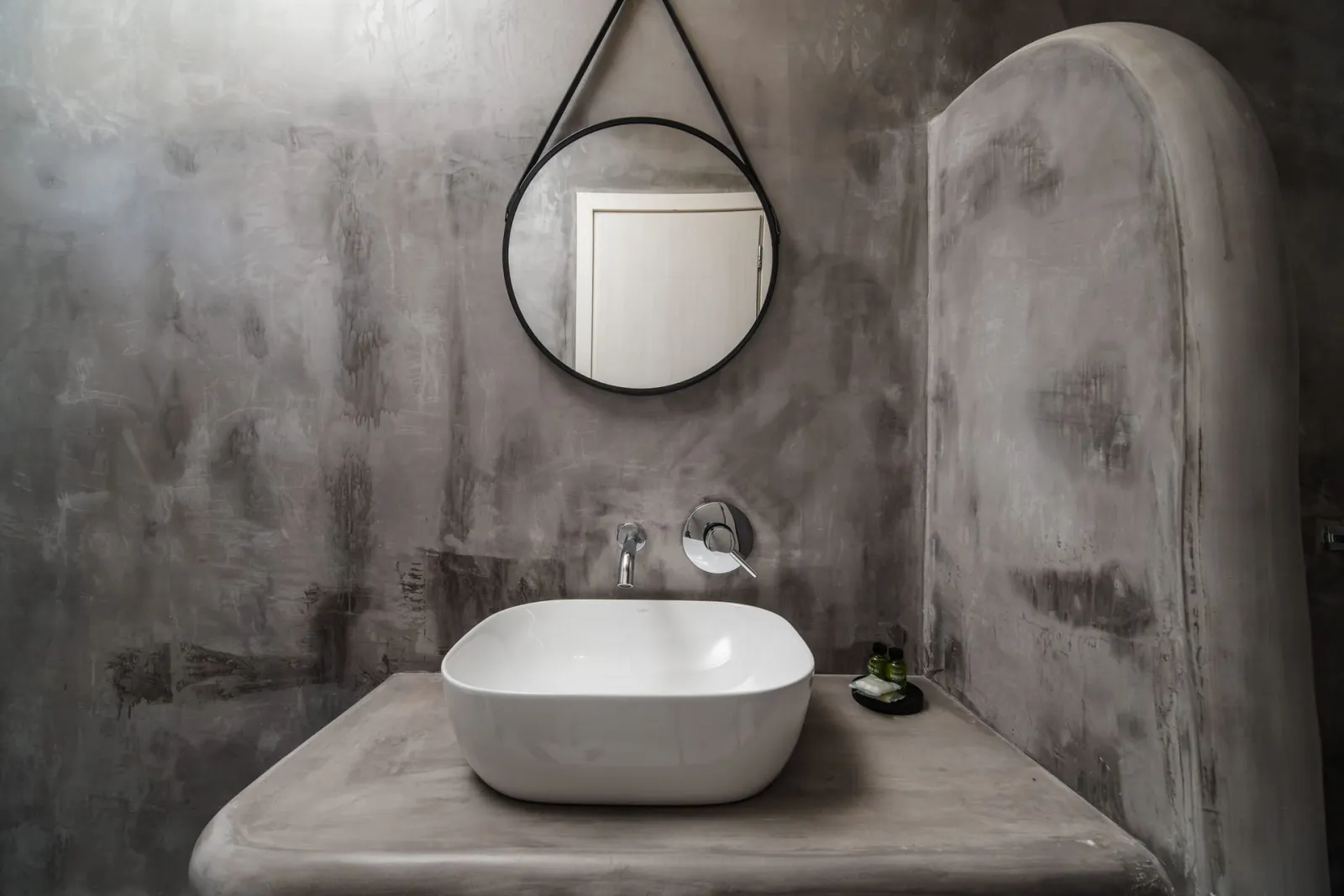 White Cave Junior Suite