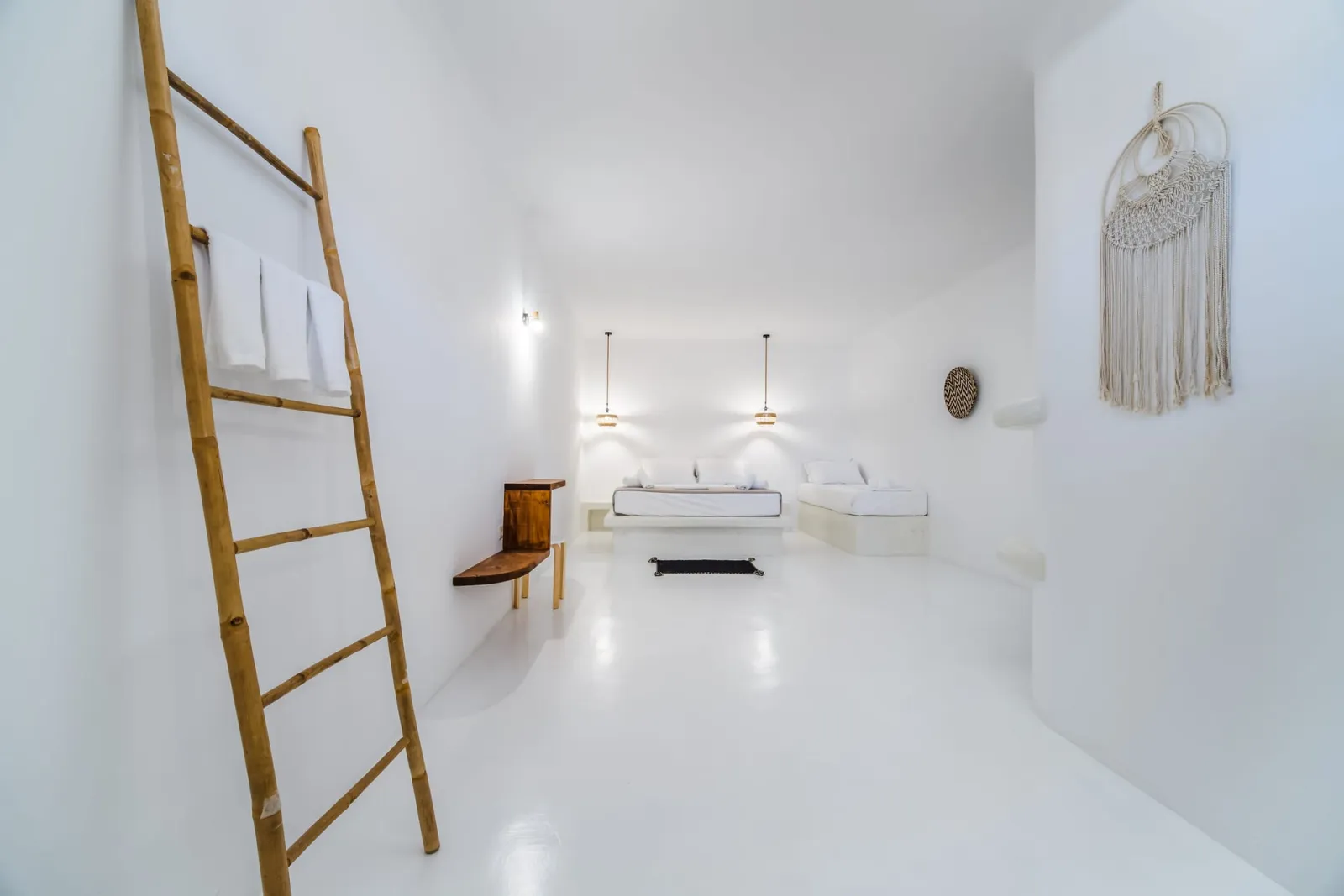 White Cave Suite