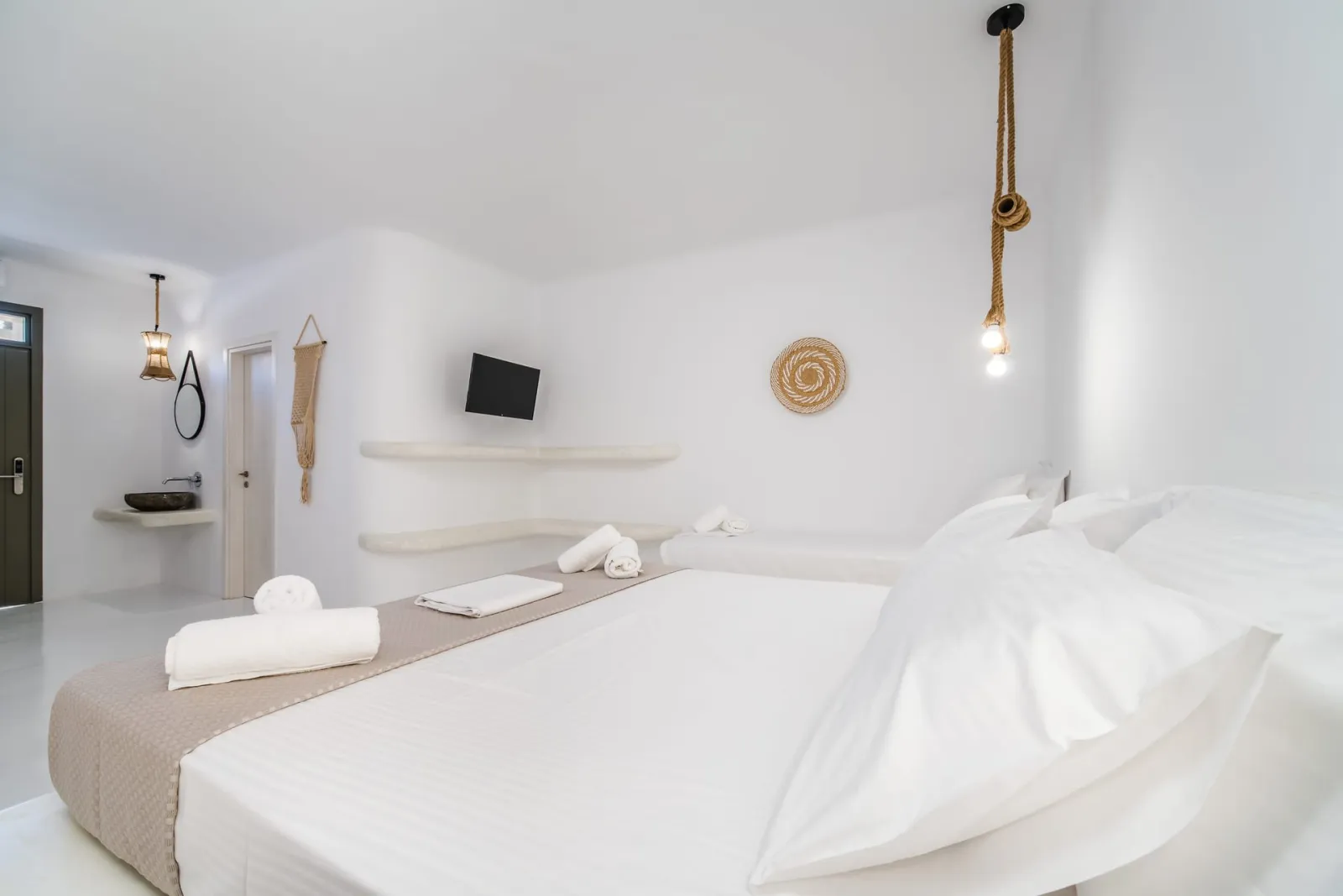 White Cave Suite