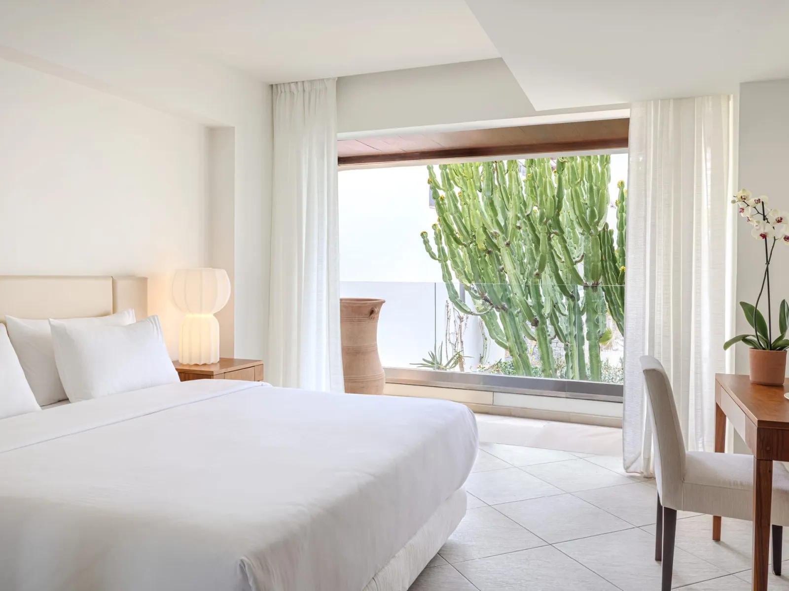 2-bedroom suite