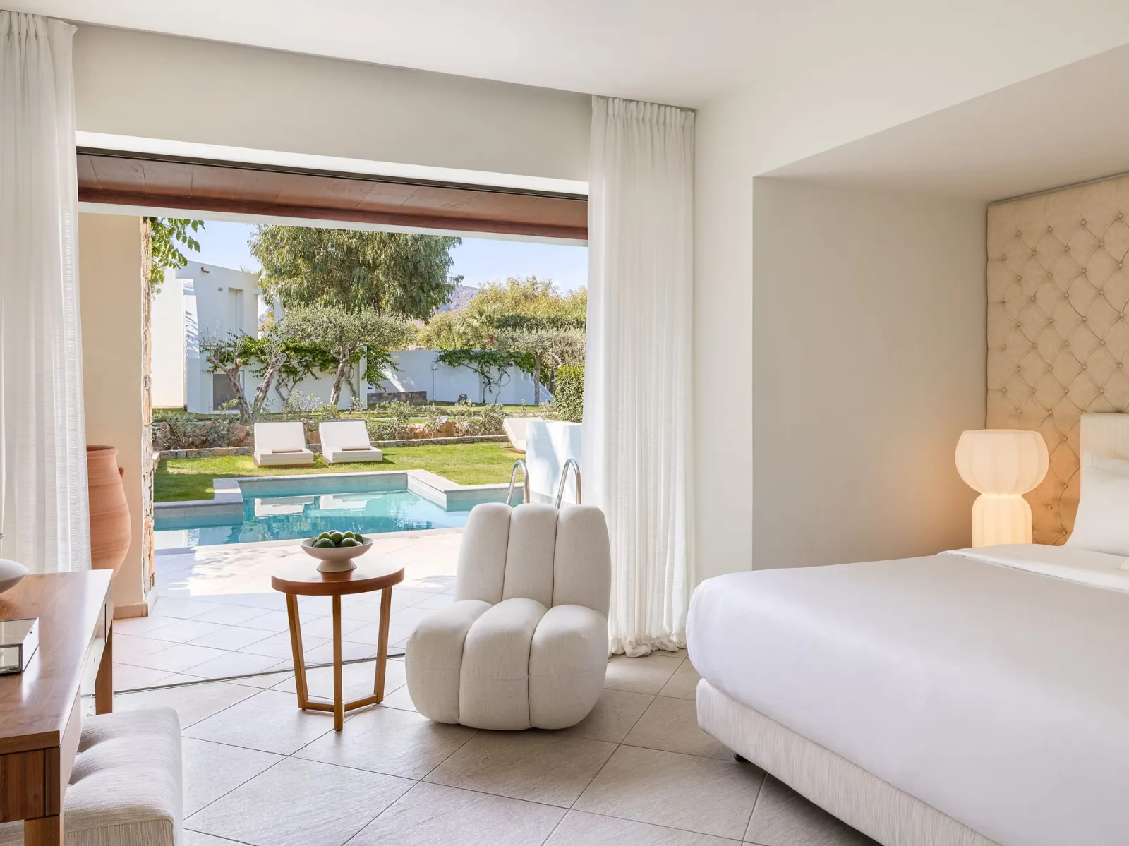 Swim up 2- bedroom suite