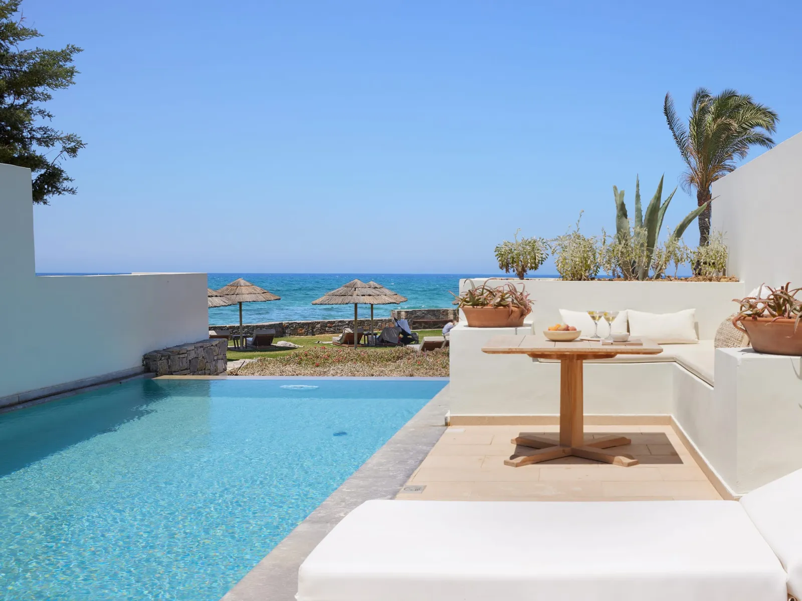 2-Bedroom Suite Gym &amp; Private Pool