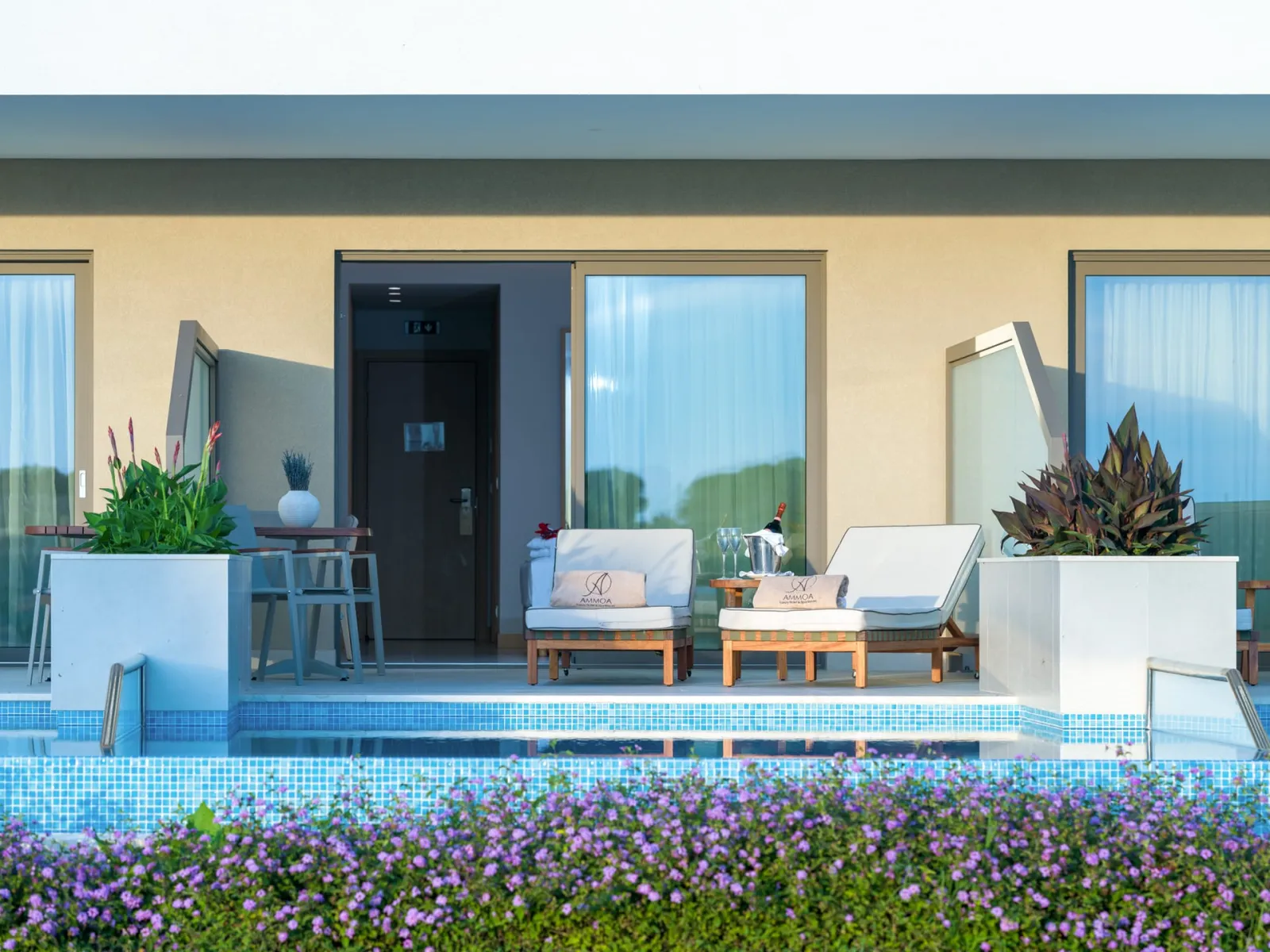 Deluxe Room Lateral Sea View Private Pool