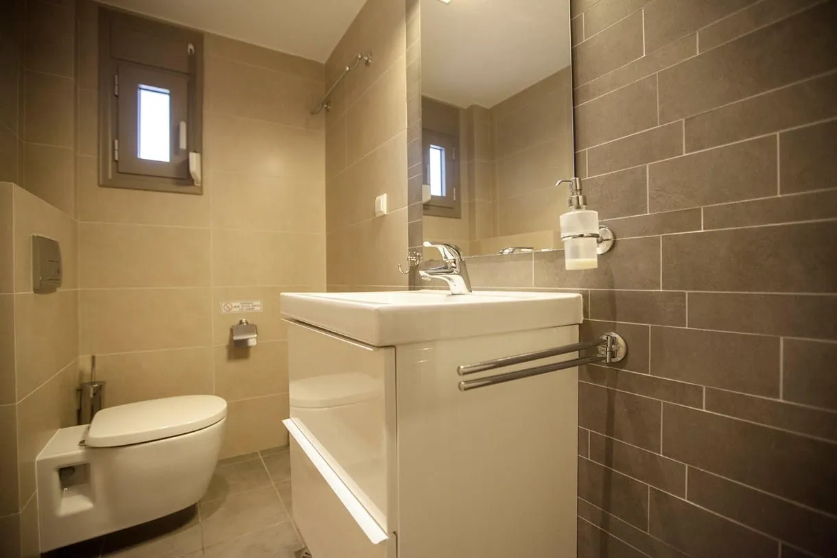 Double Room 2