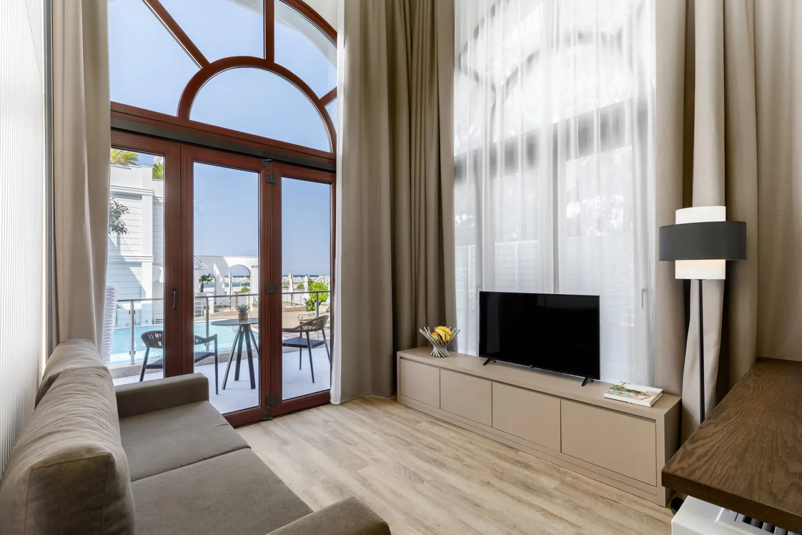 Deluxe Family Suite
