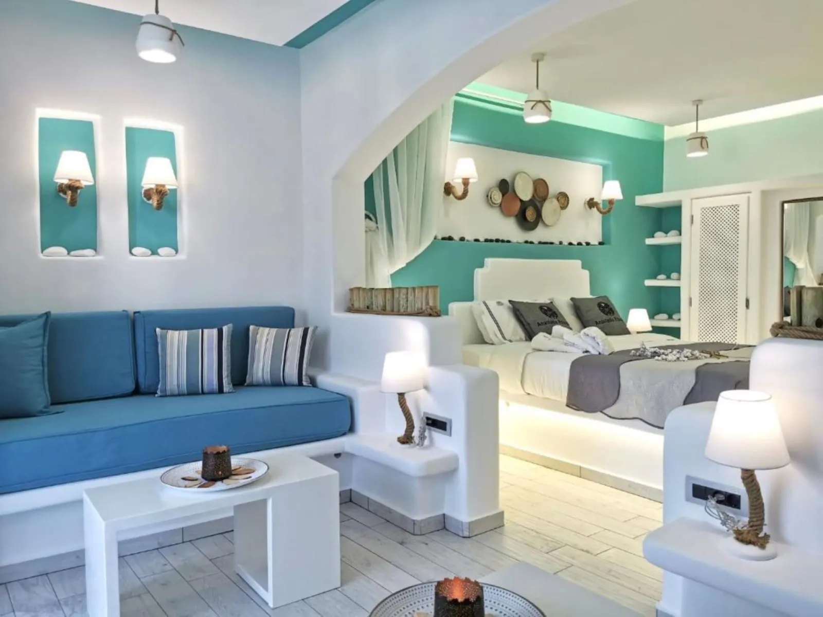 Deluxe Suite