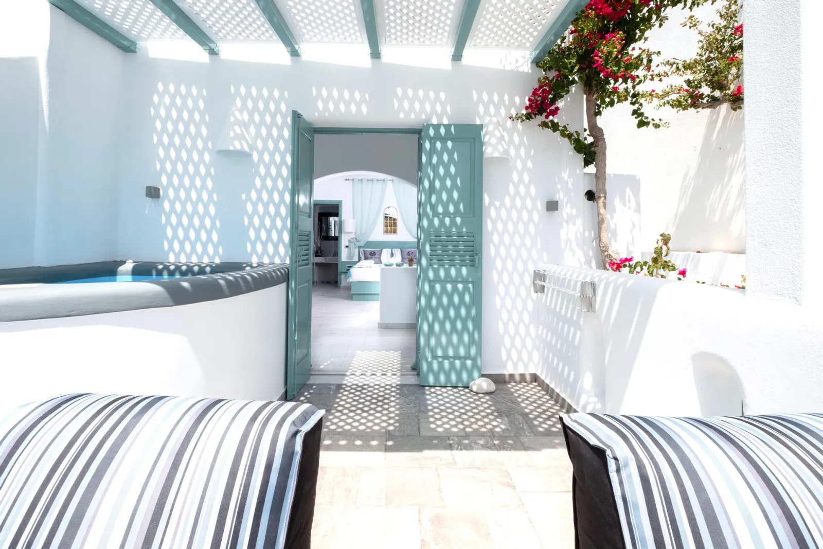 Deluxe Private Jacuzzi Suite