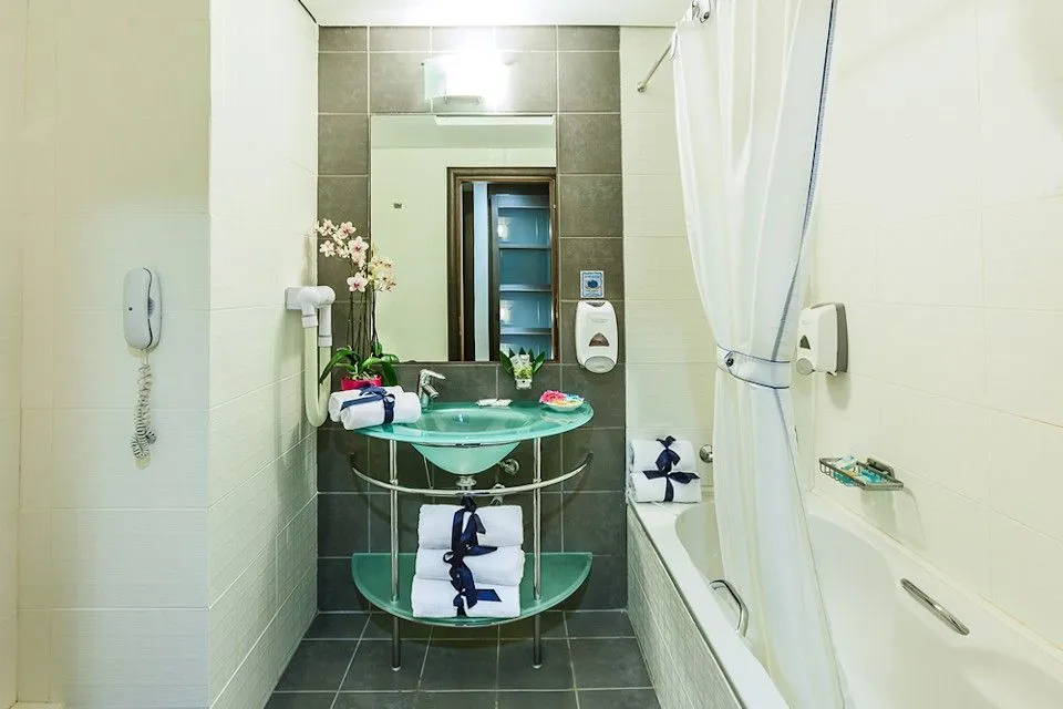 Double Room Mountain View