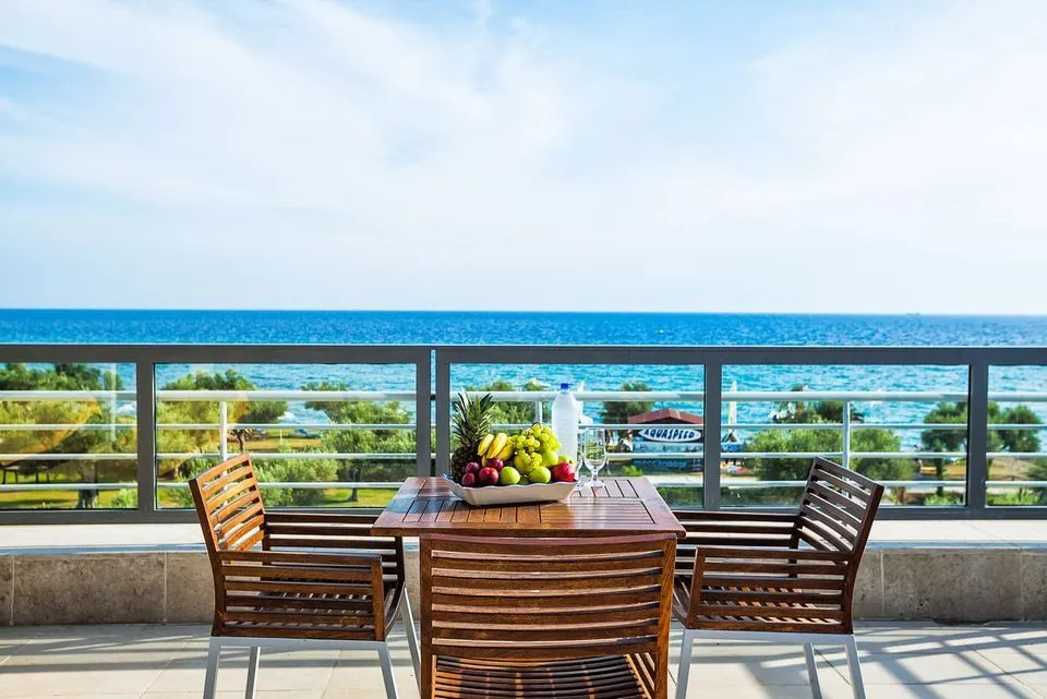 Deluxe Suite Sea View