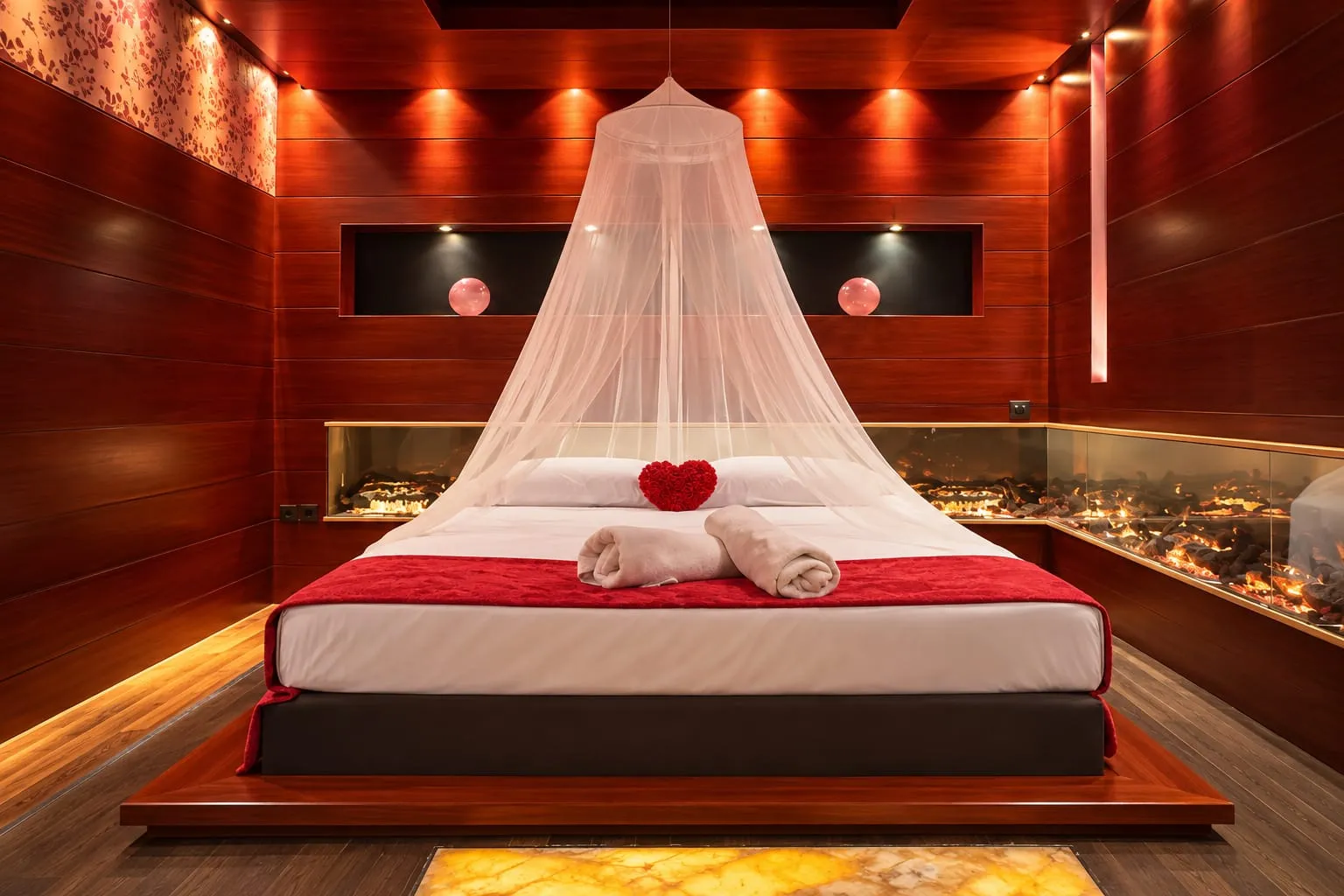 Deluxe Suite with Jacuzzi