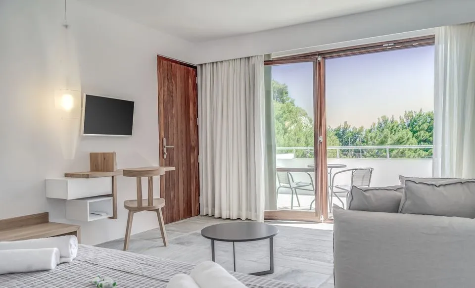 Deluxe Double Rooms