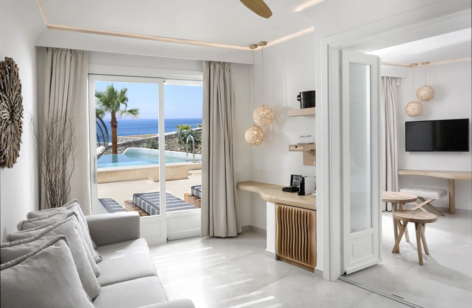 ANAX 2 Bedroom Suite with Private Pool