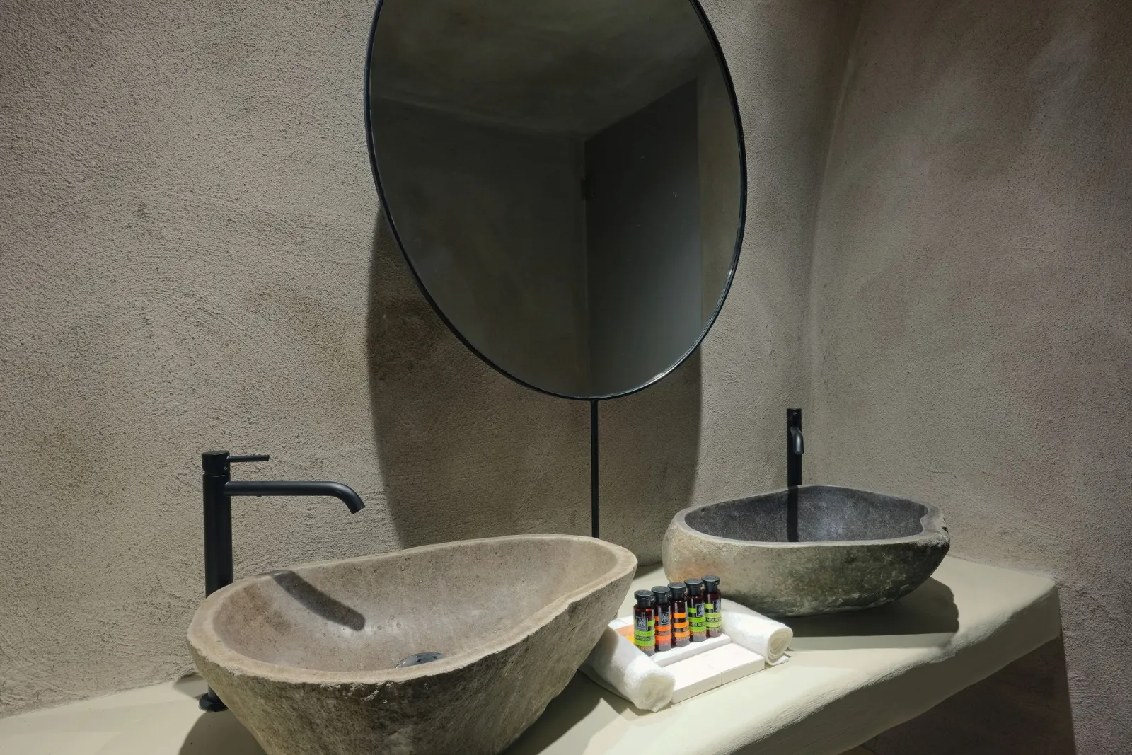 Canava Suite