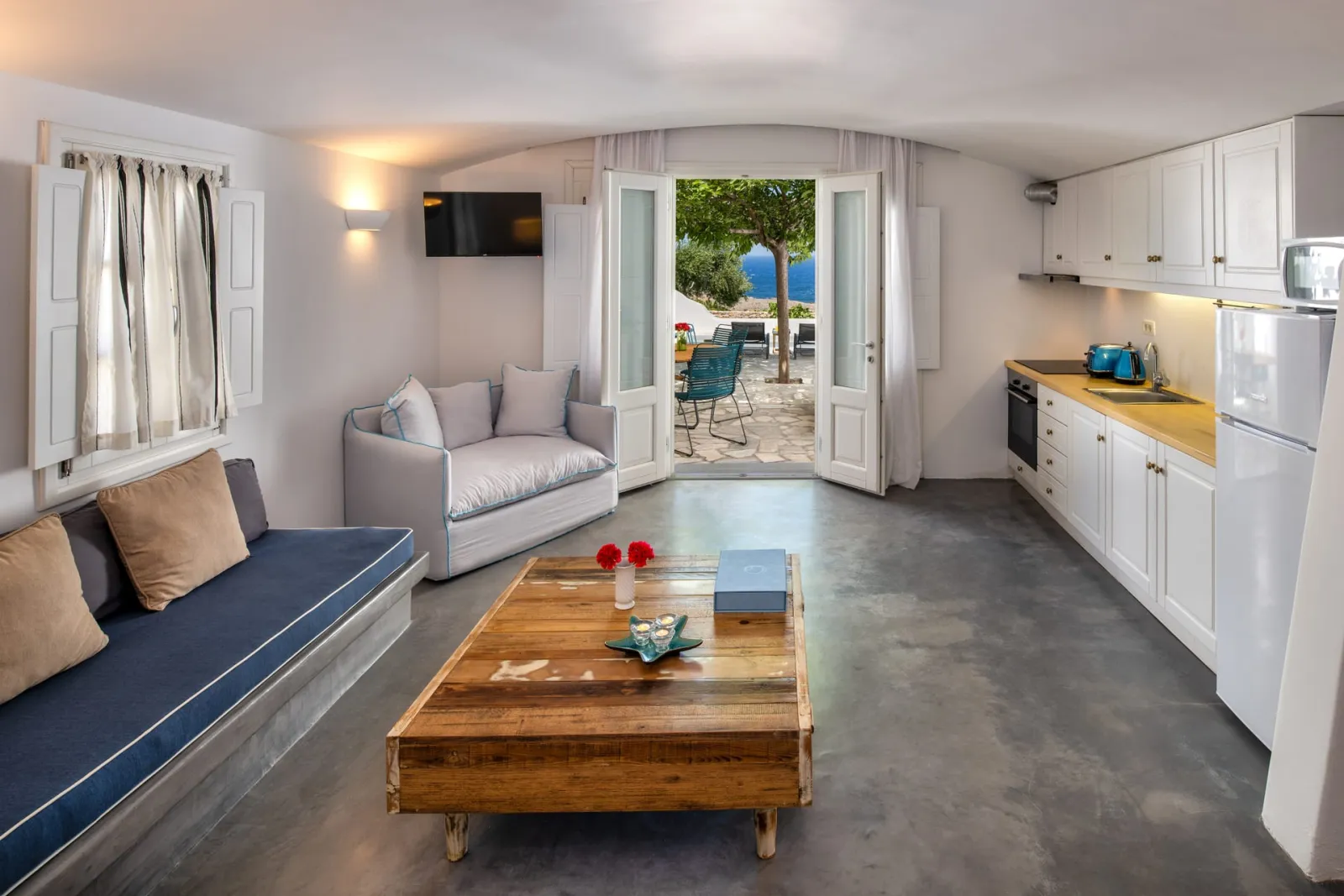 Vorias One Bedroom Suite with Private Pool&amp;sea view