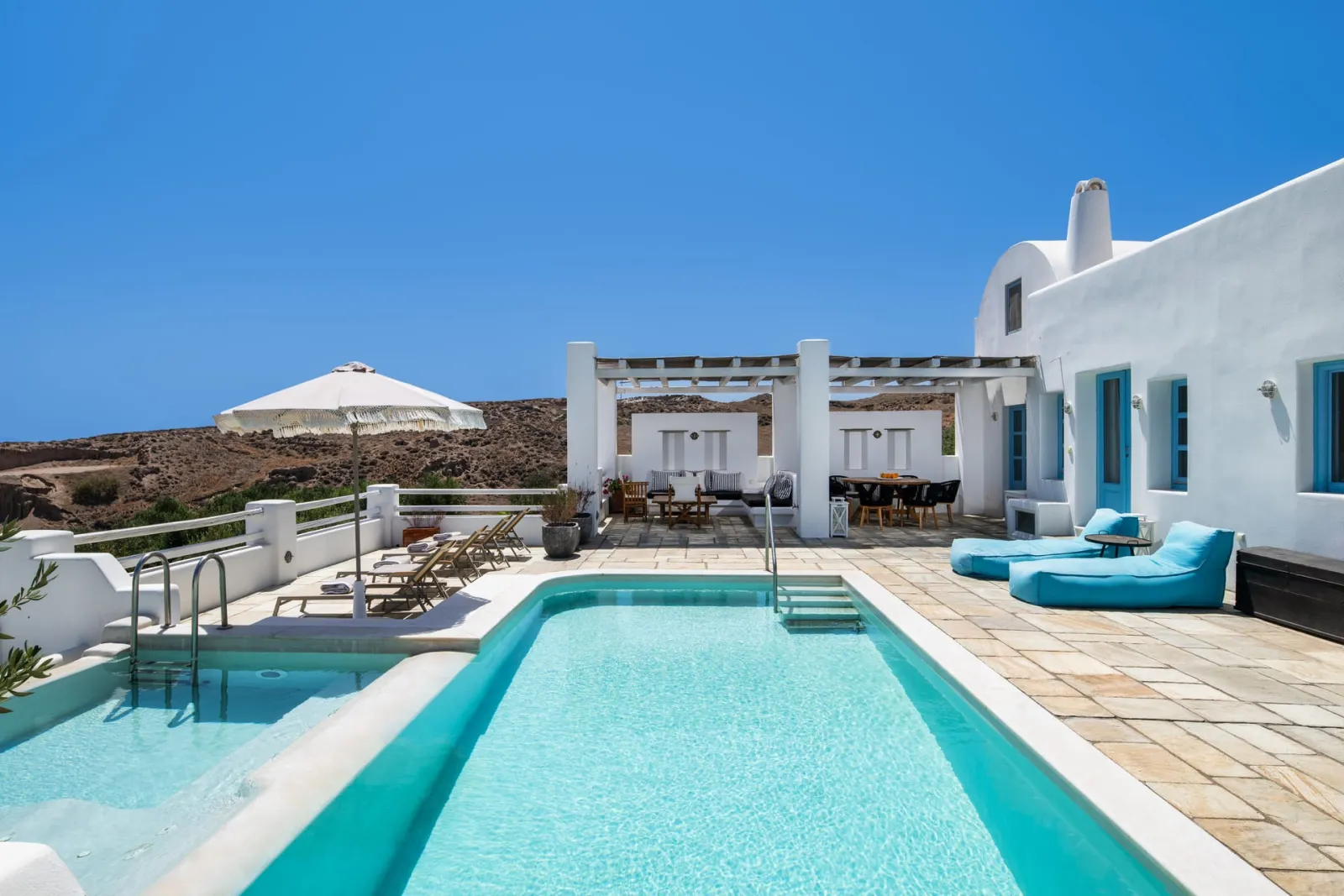 Three Bedroom Villa with private pool &amp; sea view