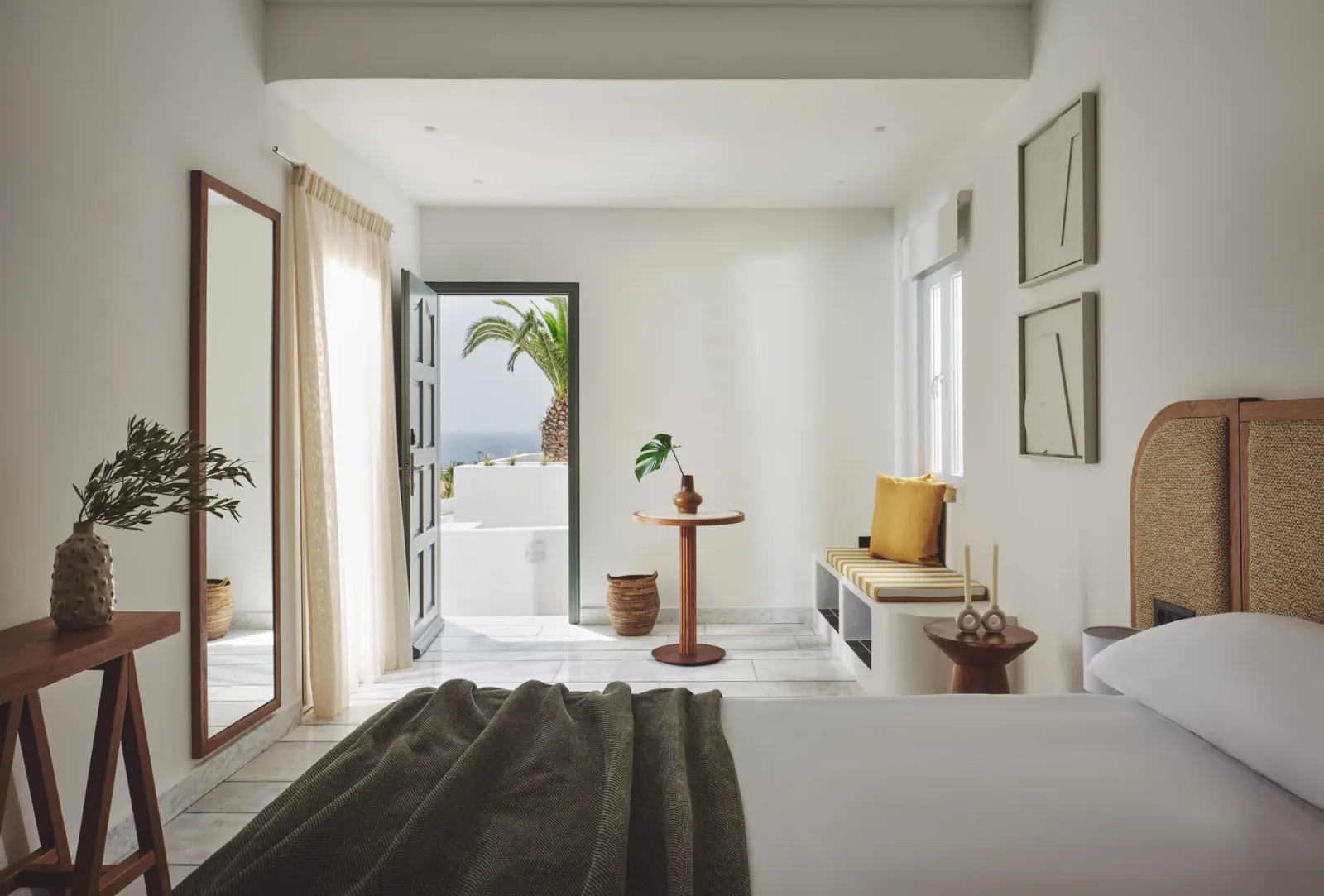 Evergreen One Bedroom Suite Sea View with Private Pool