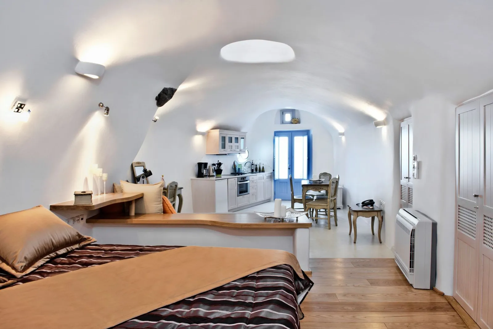Villa with Caldera View and Shared Pool - GAIA