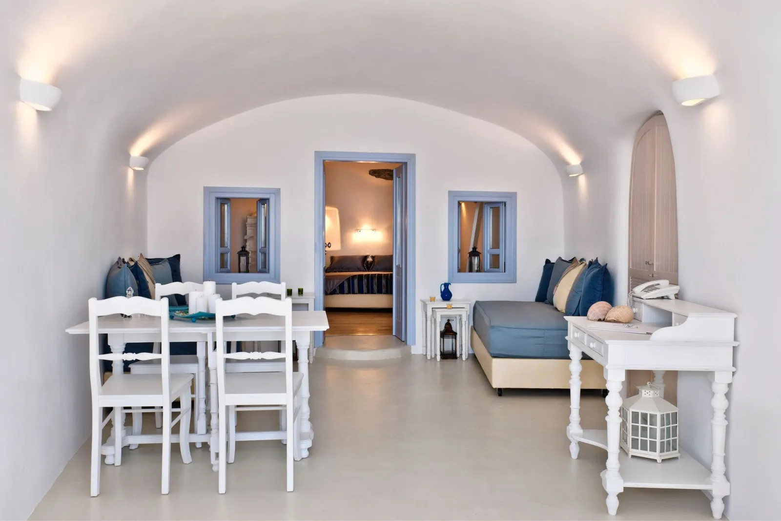 One - Bedroom Villa with Caldera View and Shared Pool - HYDOR