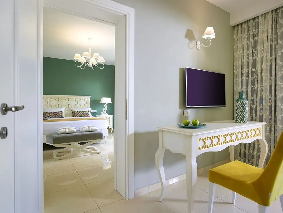 Deluxe Family Room Garden View