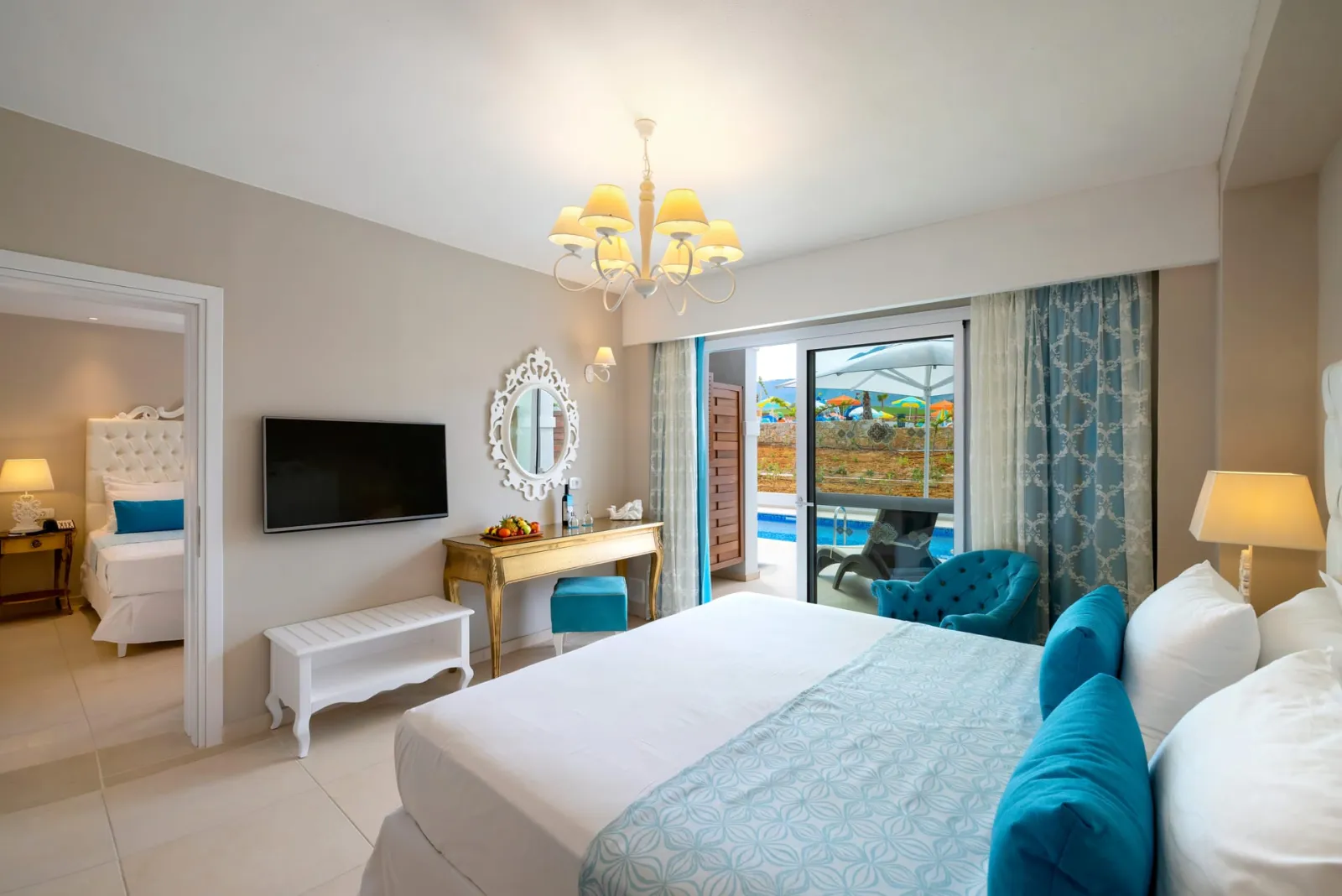 2 Bedrooms Family De Lux Private Pool (5 persons)