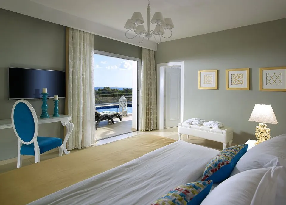 Deluxe Suite Garden View with Private Pool
