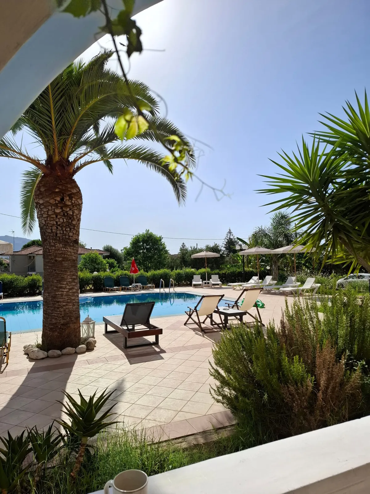 Ground Floor Studio - Spacious Balcony Retreat