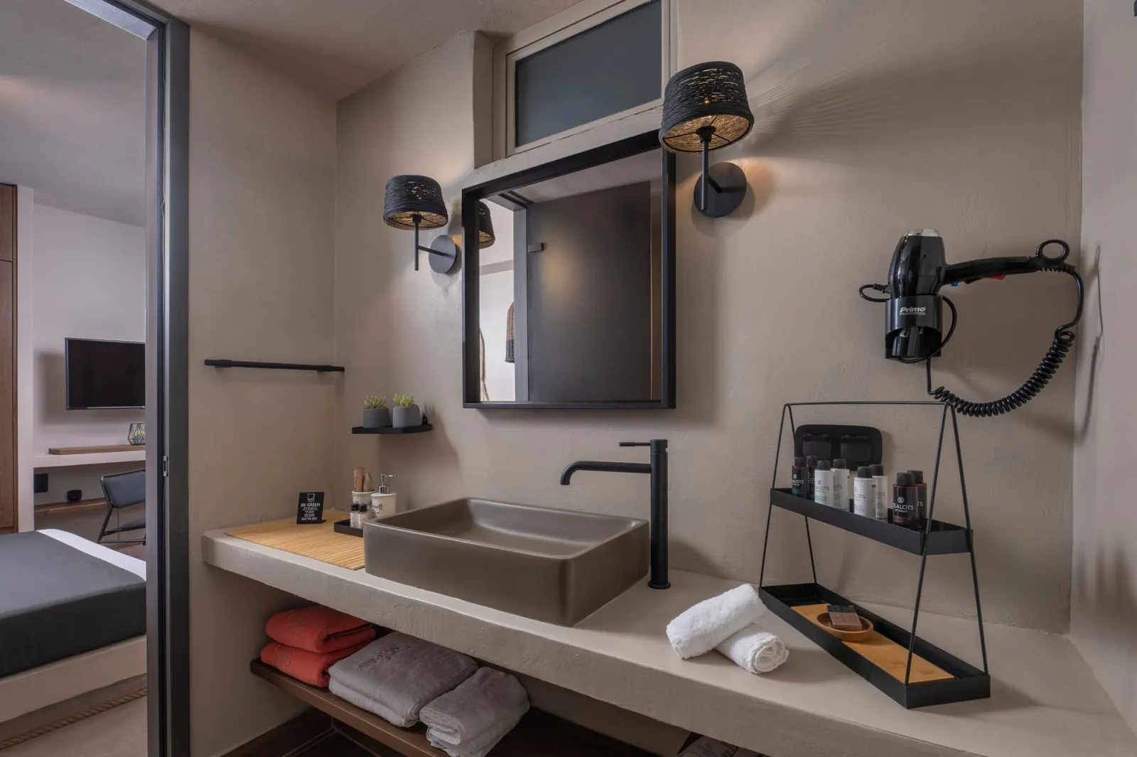 Premium Suite