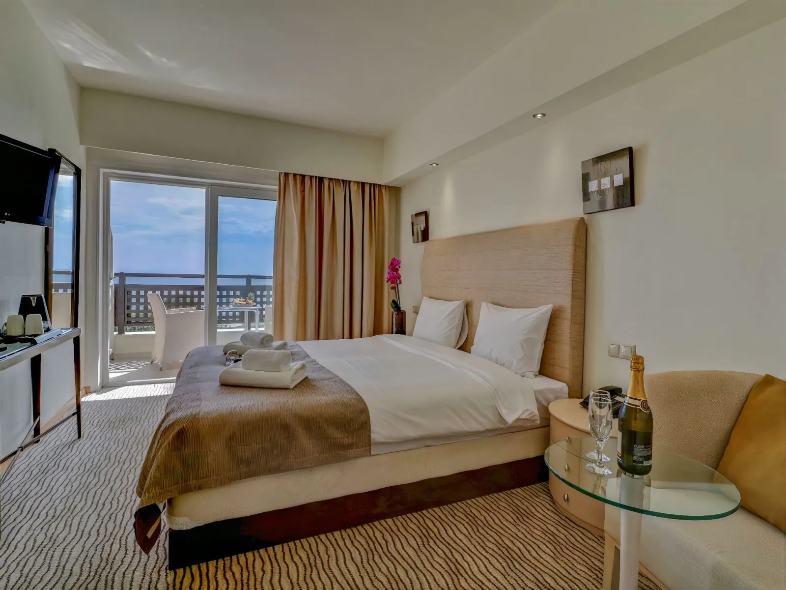 Double Room Side Sea View