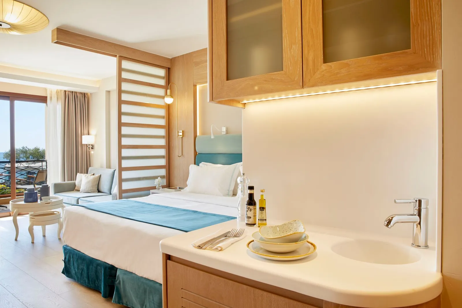 Junior Suite Pool or Sea View