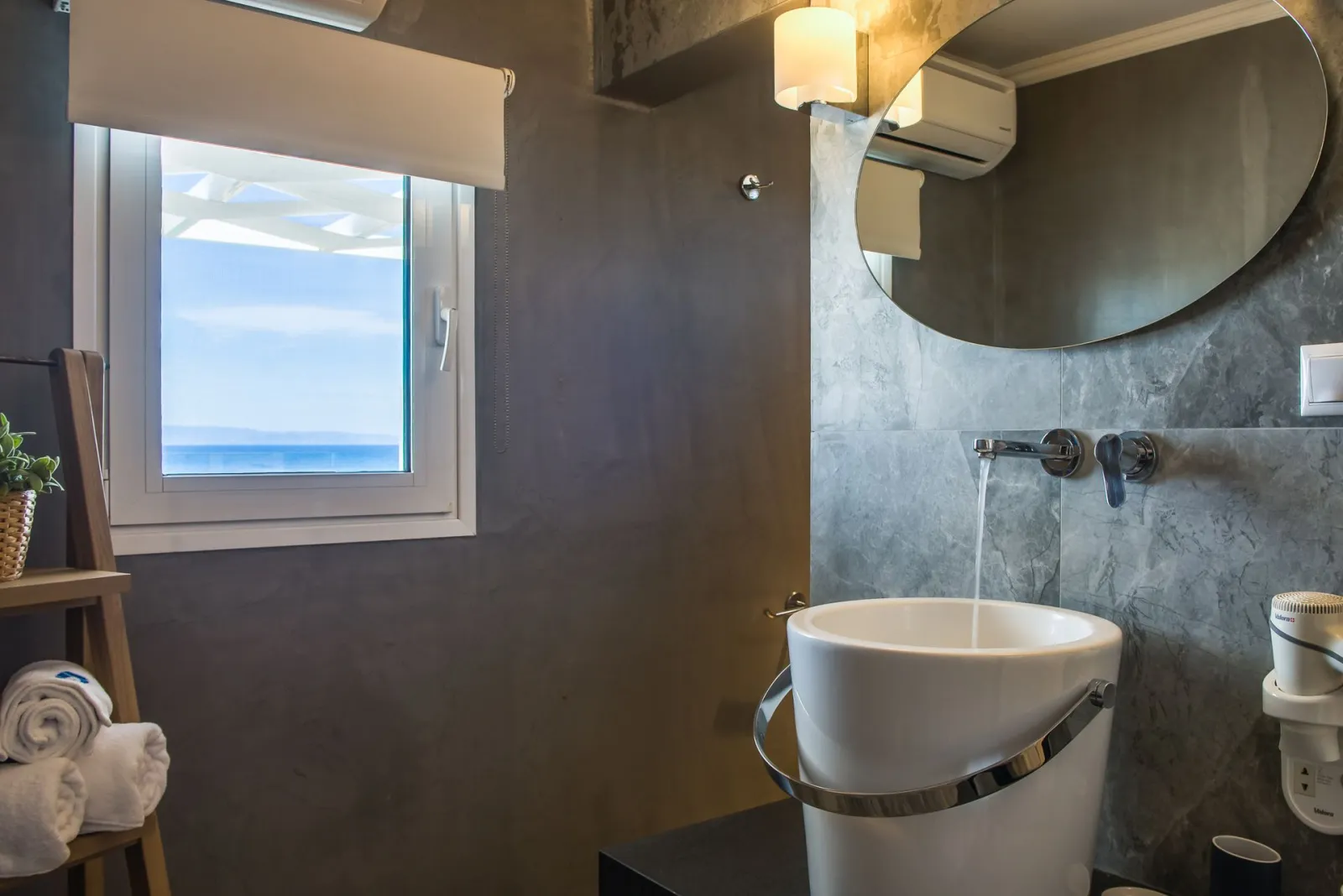 Loft Sea View