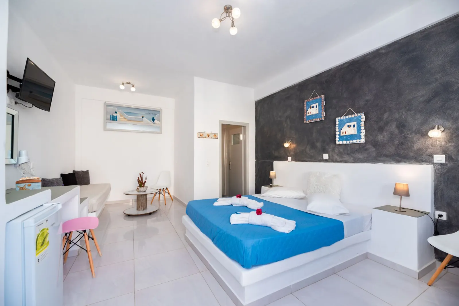 Triple room