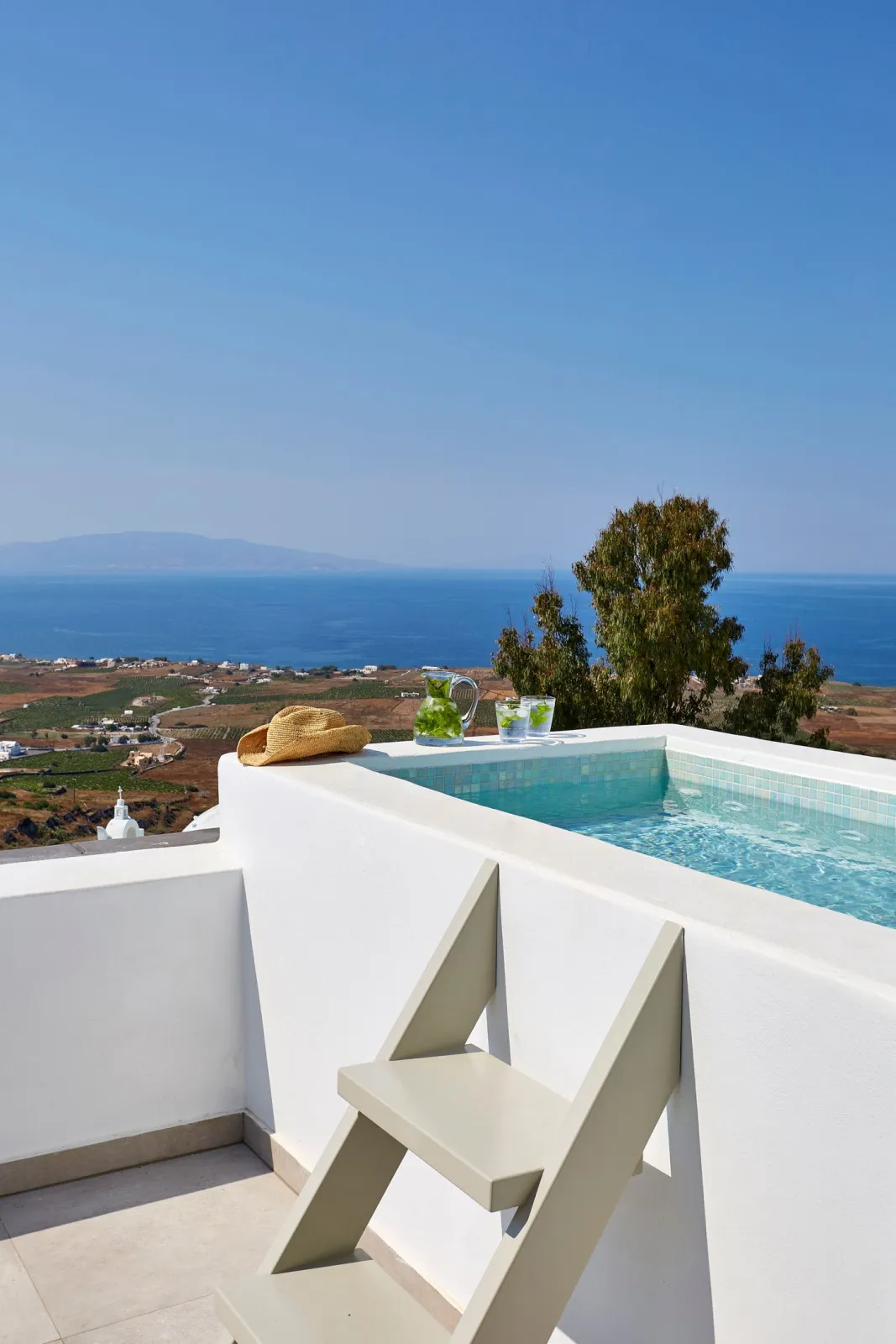 Maisonette Suite with Sea View &amp; Outdoor Jacuzzi