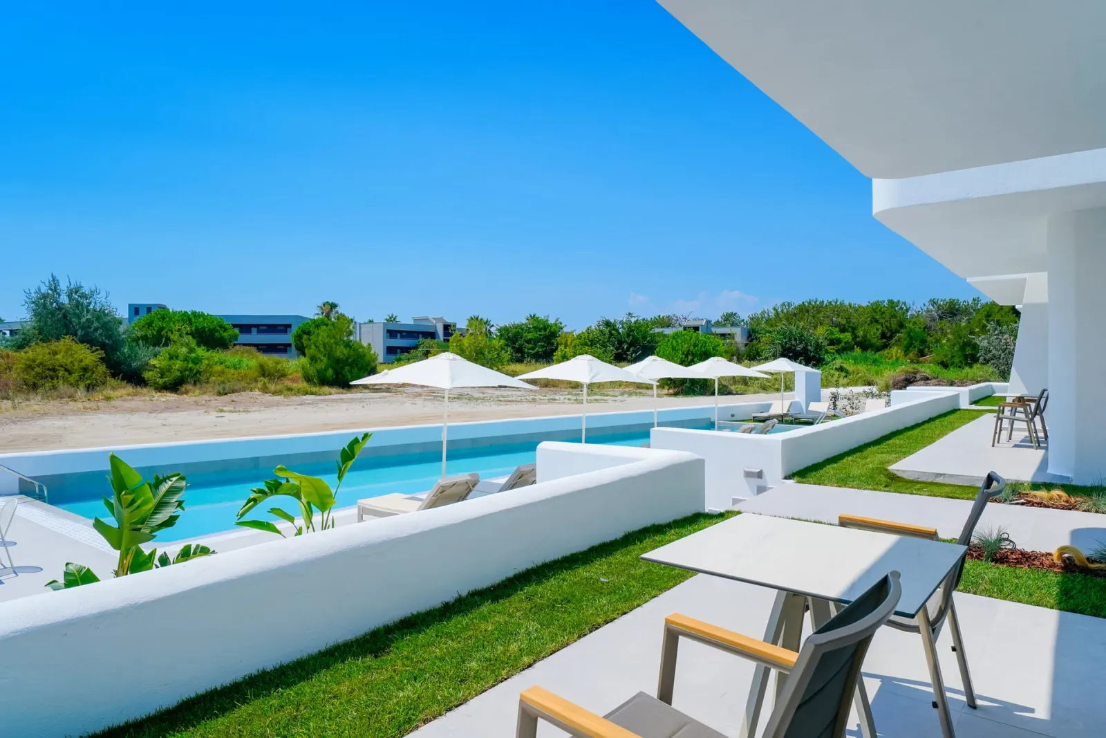 Eilte Couple VIP Suite Outdoor jacuzzi pool &amp; Private garden